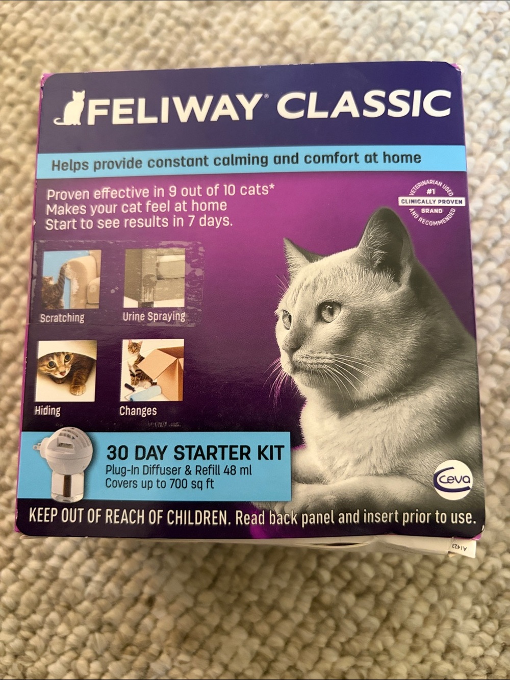 Classic Cat Calming Diffuser Starter Kit - Purple